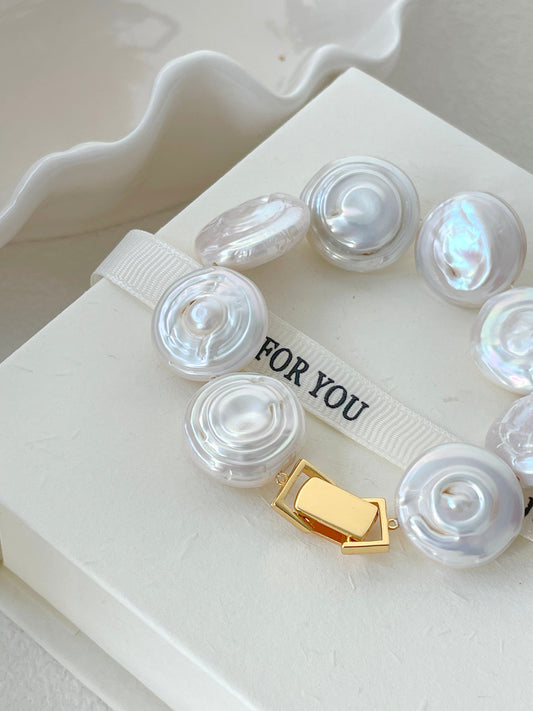 Roman Holiday Baroque Pearl Bracelet