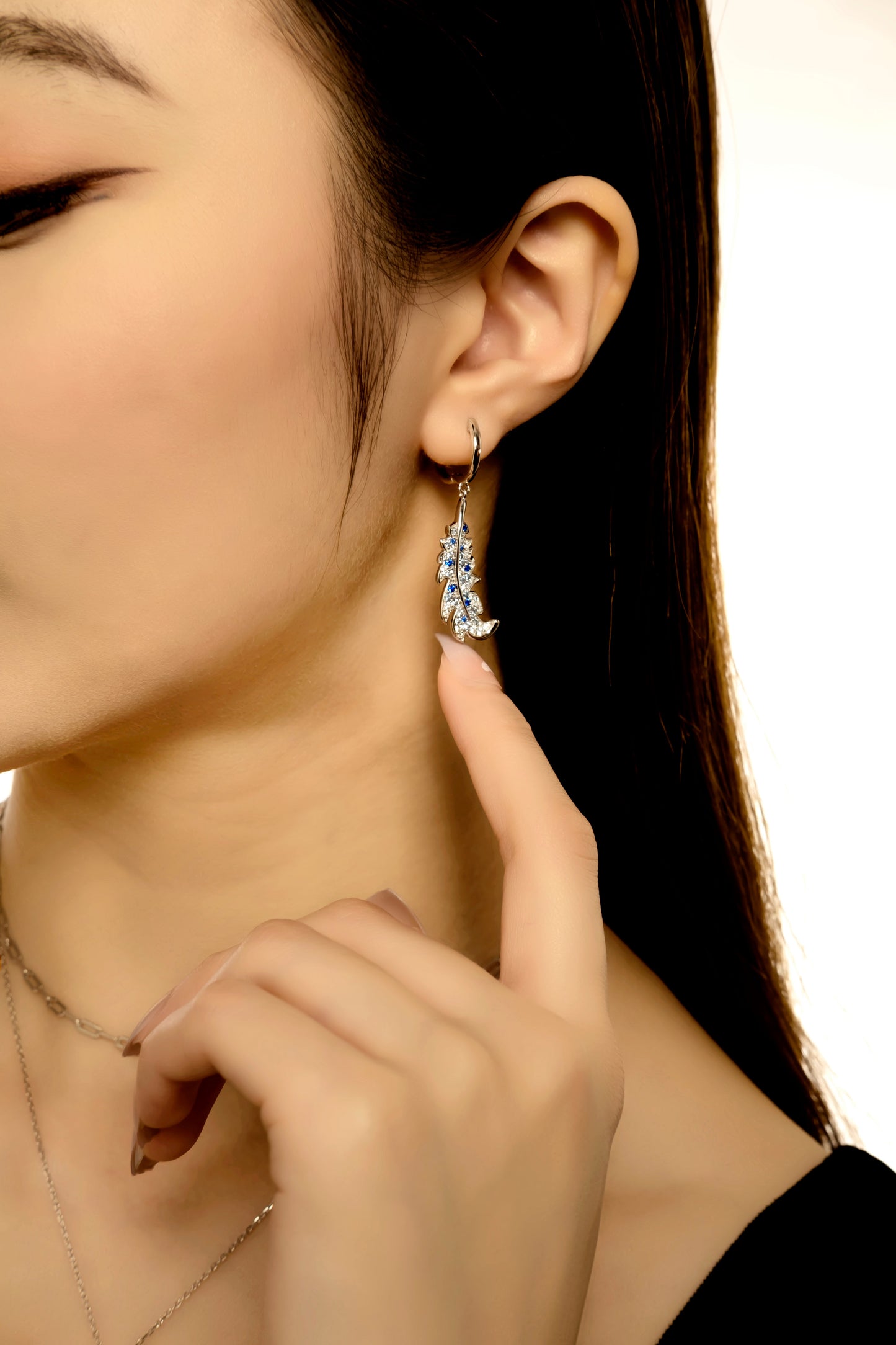 Everly Vine Earrings