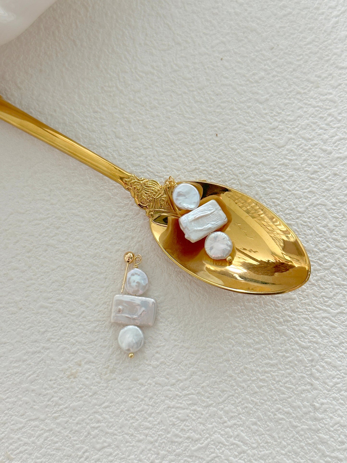 Timeless Nugget Baroque Pearl Earrings