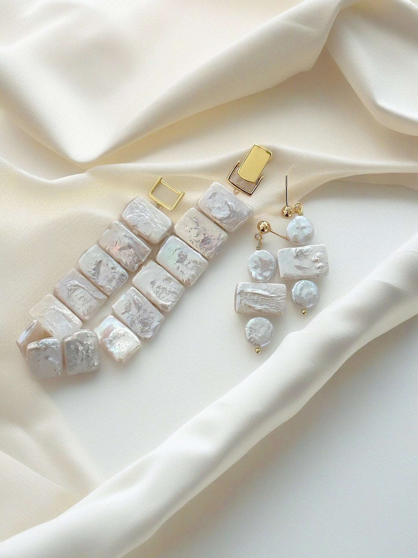 Timeless Nugget Baroque Pearl Earrings