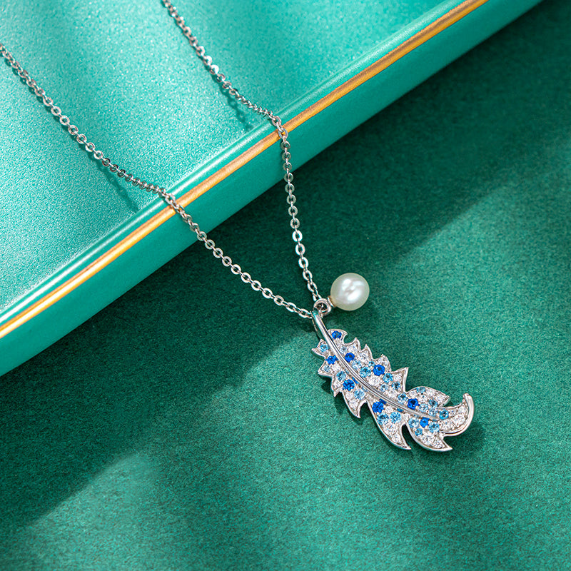 Everly Vine Necklace