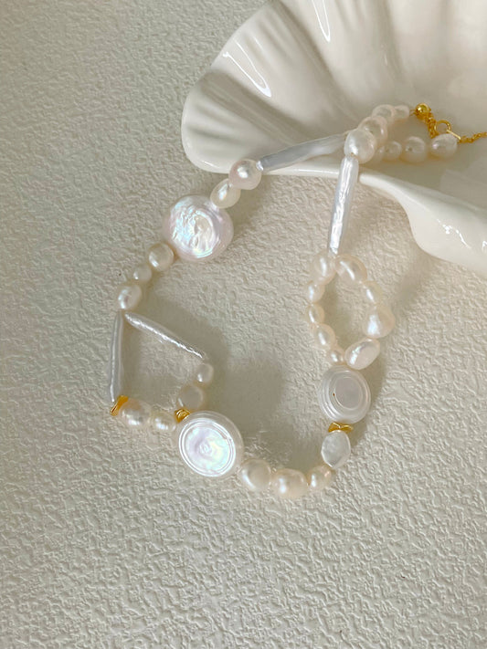 Roman Holiday Baroque Pearl Chocker