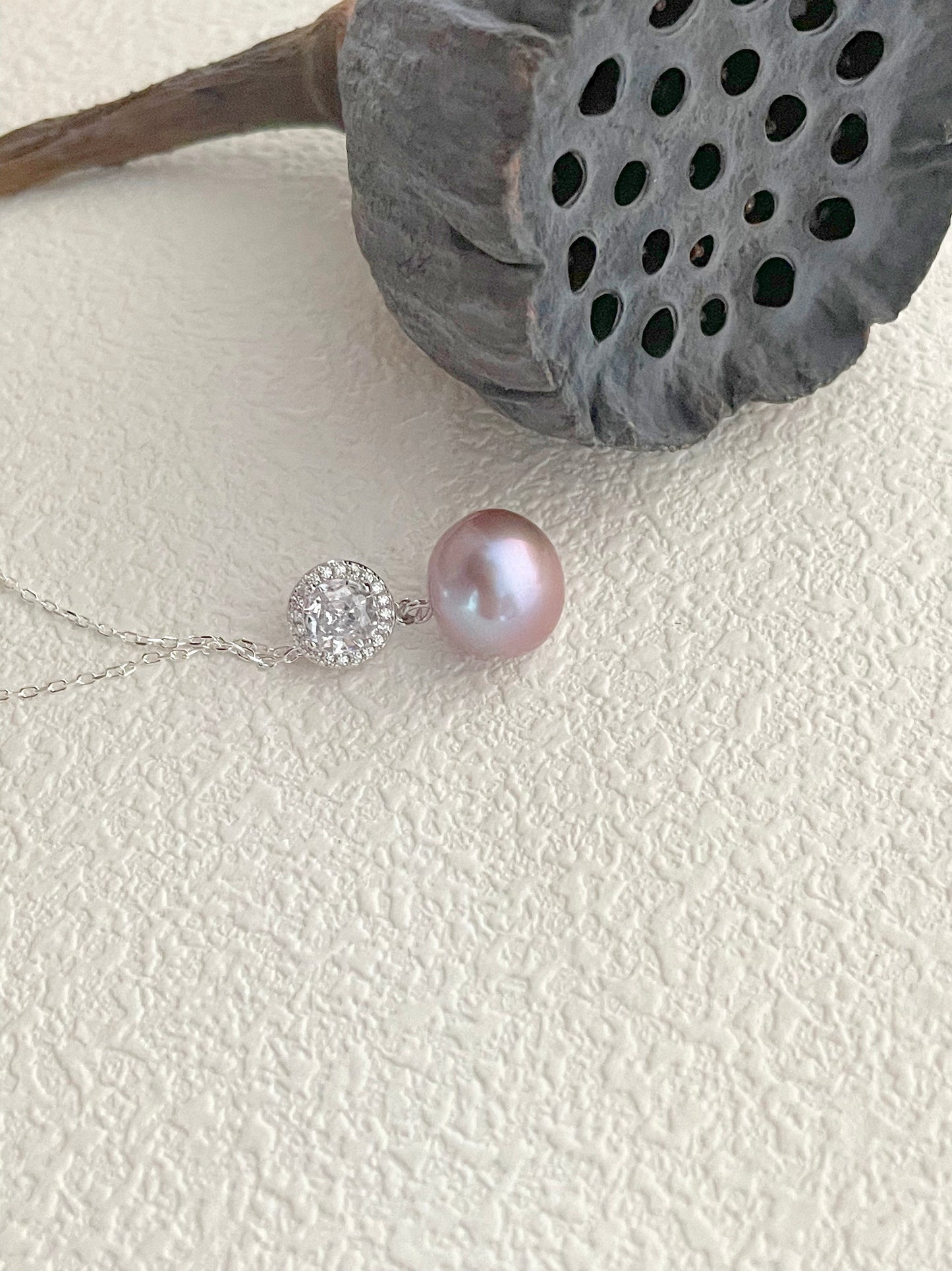 Floral Baroque Pearl Necklace