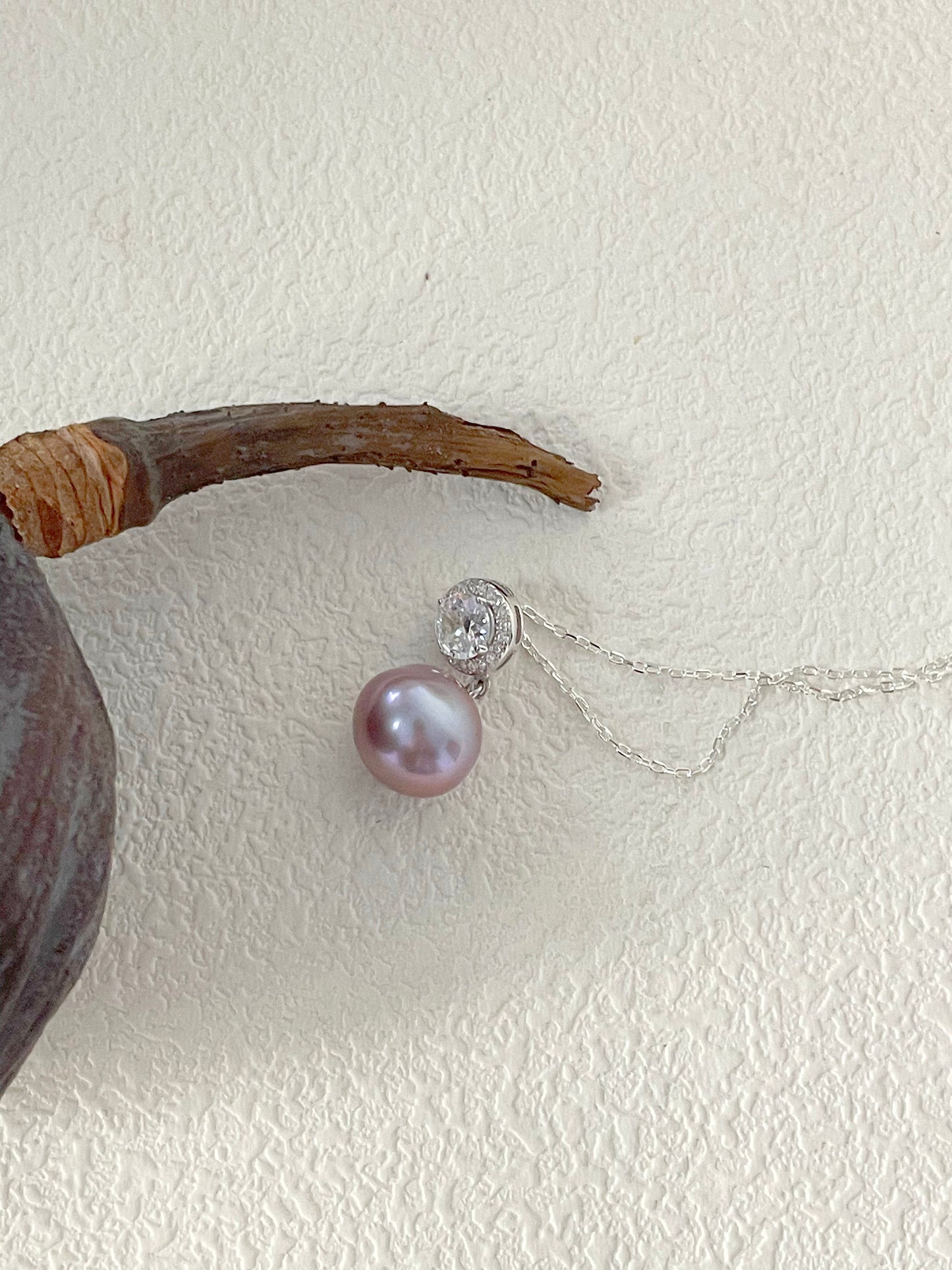 Floral Baroque Pearl Necklace