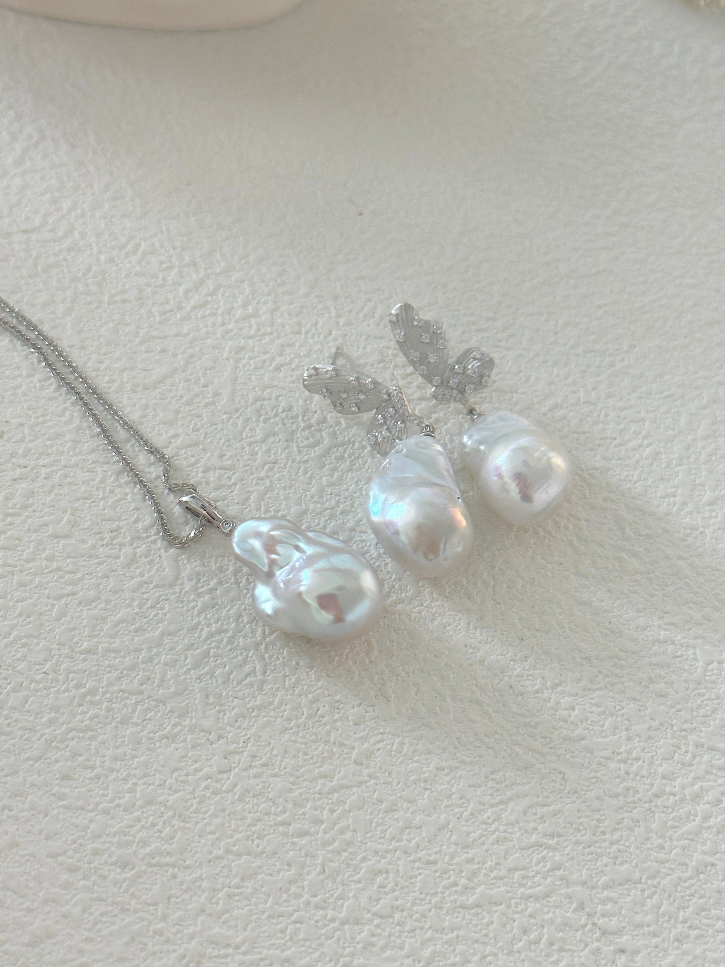 Classic Grandeur Baroque Pearl Necklace